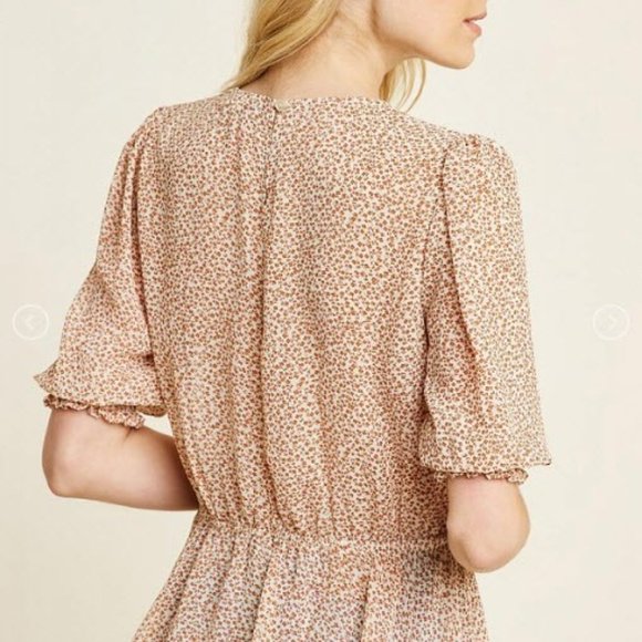 Salem Floral Puff Sleeve Peplum Top - Picture 3 of 4